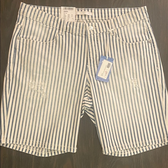 Classic Striped Blue and White Jean Shorts - Picture 4 of 9